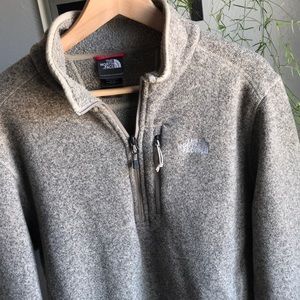The North Face Men’s Half-Zip Fleece Pullover